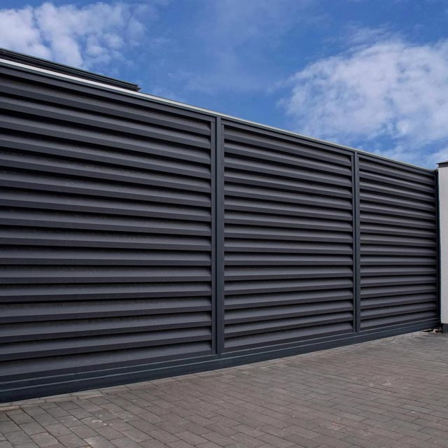 Encuentra los mejores cierres metálicos en A Coruña