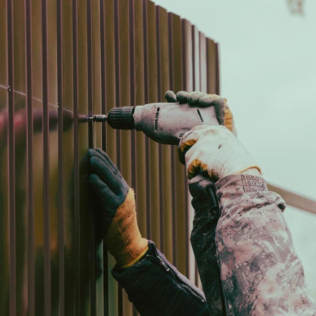 Fabricación de cierres metálicos a medida